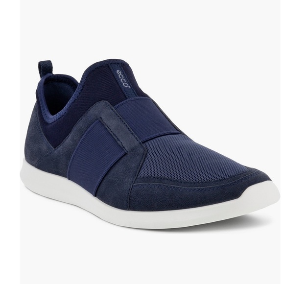 ECCO Navy Blue Women’s Sense II Slip-on Sneaker - New In Box - Reemoly